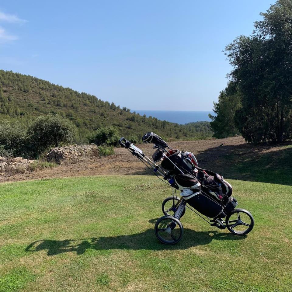 Hameau Des Amandiers-Vue Mer & Golf Saint-Cyr-sur-Mer Exteriör bild